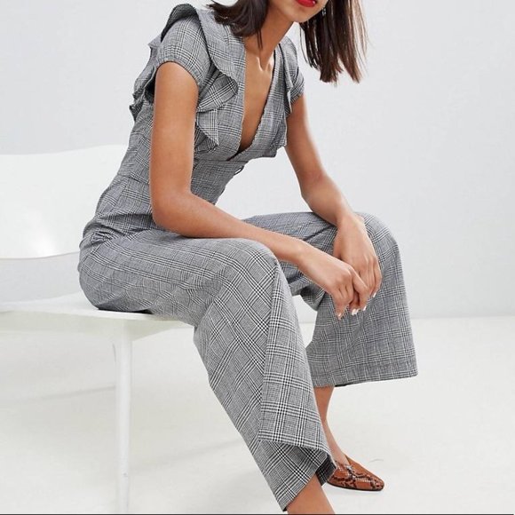 ASOS Current Air Check Plaid Jumpsuit Pants Short Sleeve Ruffle Deep V Neck M - Picture 1 of 16